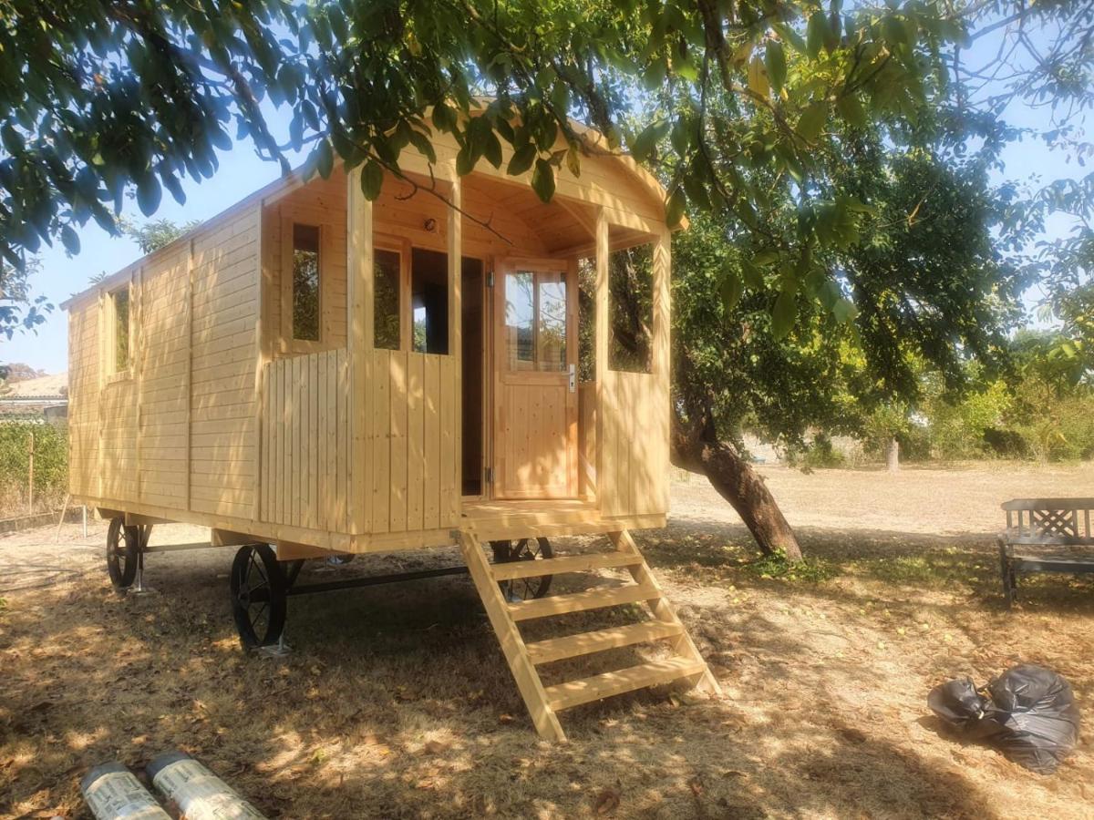 La roul'hôte dépote Acomodação com café da manhã Monbéqui Exterior foto